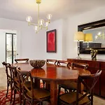 Stupendo-three Rooms-suite With Terrace -center -air Conditioning *
