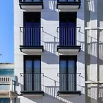 Apartamento Stupendo-three Rooms-suite With Terrace -center -air Conditioning