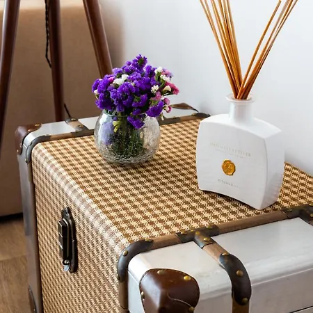 Stupendo-three Rooms-suite With Terrace -center -air Conditioning Appartement Lissabon