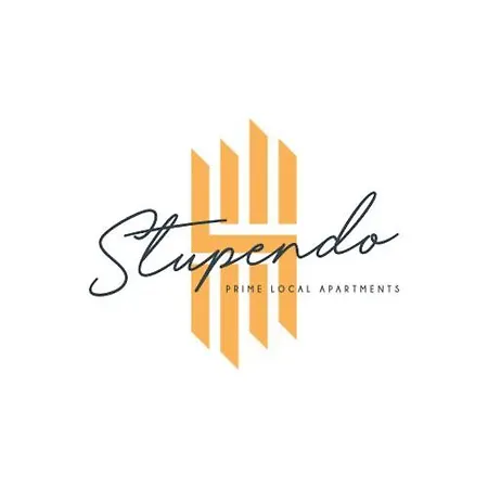 Stupendo-three Rooms-suite With Terrace -center -air Conditioning Daire